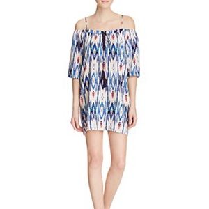 🆕 Romeo + Juliet off the shoulder dress